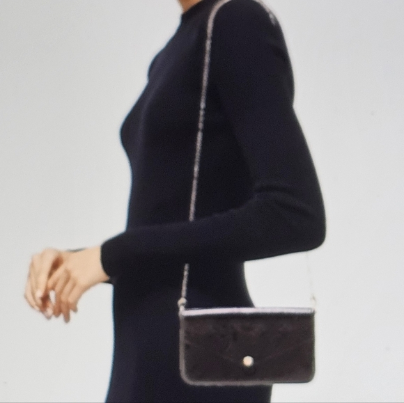 LOUIS VUITTON PATENT LEATHER MONOGRAM VERNIS POCHETTE FELICIE - Picture 9 of 9